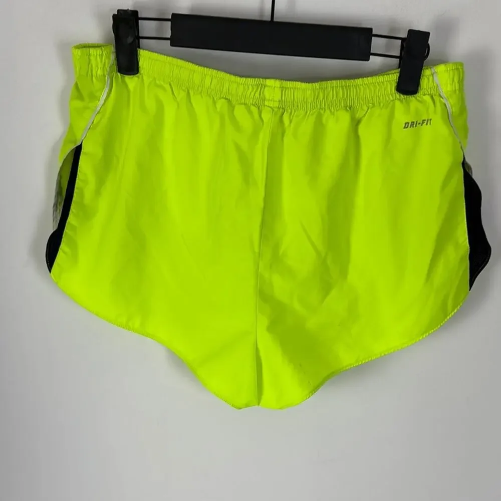 Nike Shorts - Women's Small